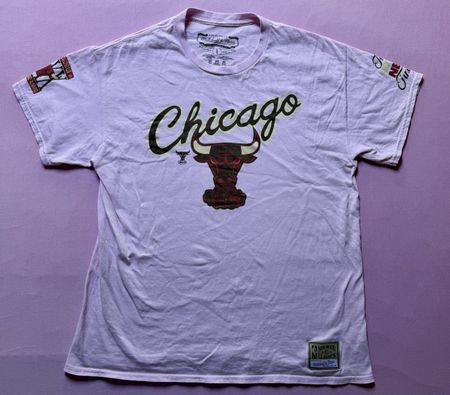 T-shirt Mitchell & Ness Chicago Bulls – Taille L – Occasion