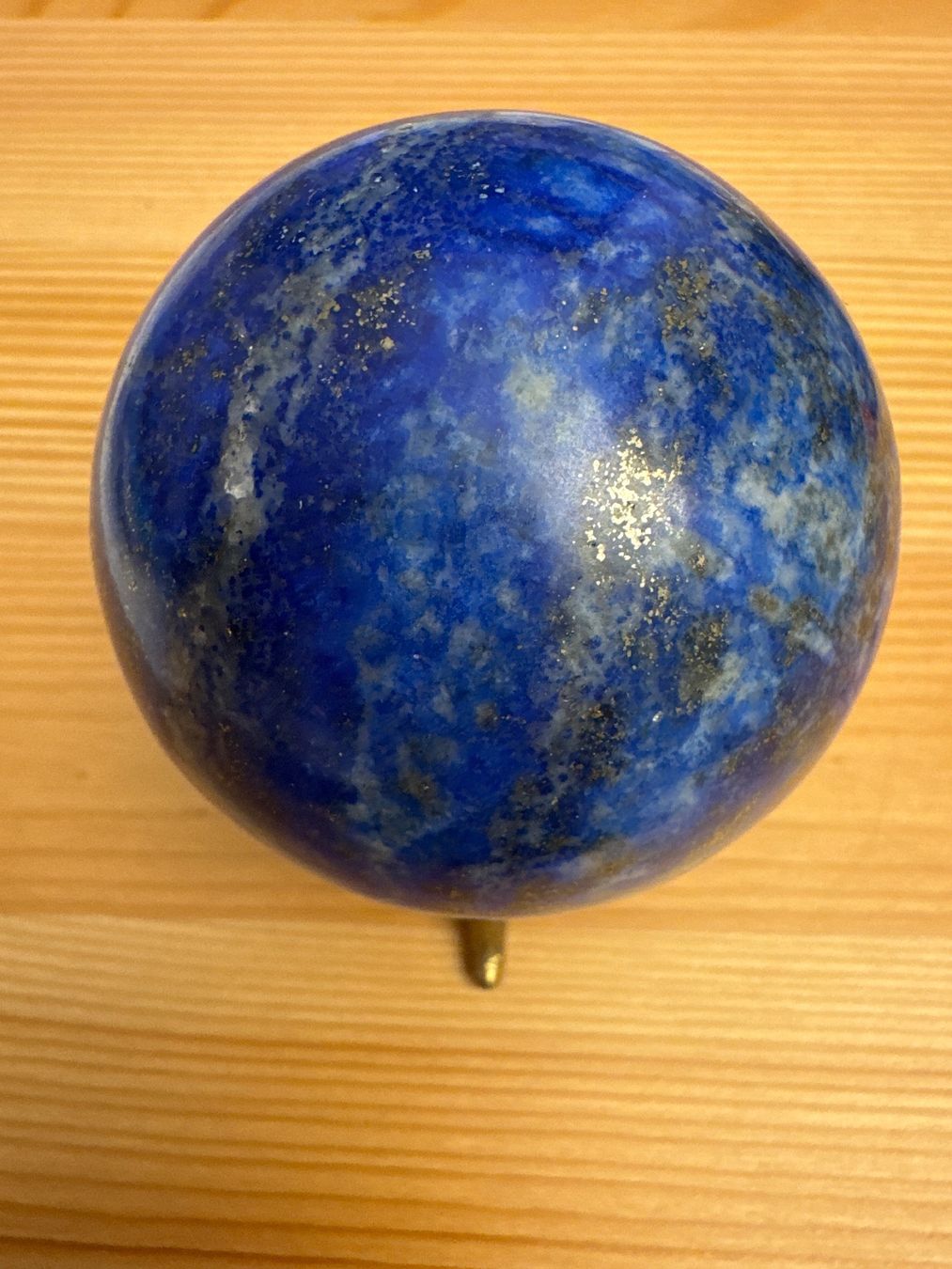 Pietre preziose: Wunderschöne Lapislazuli-Kugel mit Sockel, 416 Gr, 6.5 cm Ø – Nuovo (secondo la descrizione) da Zürich venduto da Tarafo5 3