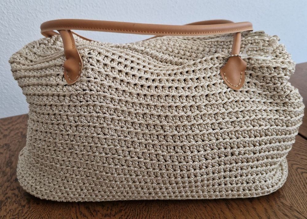 Taschen für Damen: BAG EN CROCHET HANDMADE! PIÈCE UNIQUE – Neu und originalverpackt aus Locarno von NicoNion