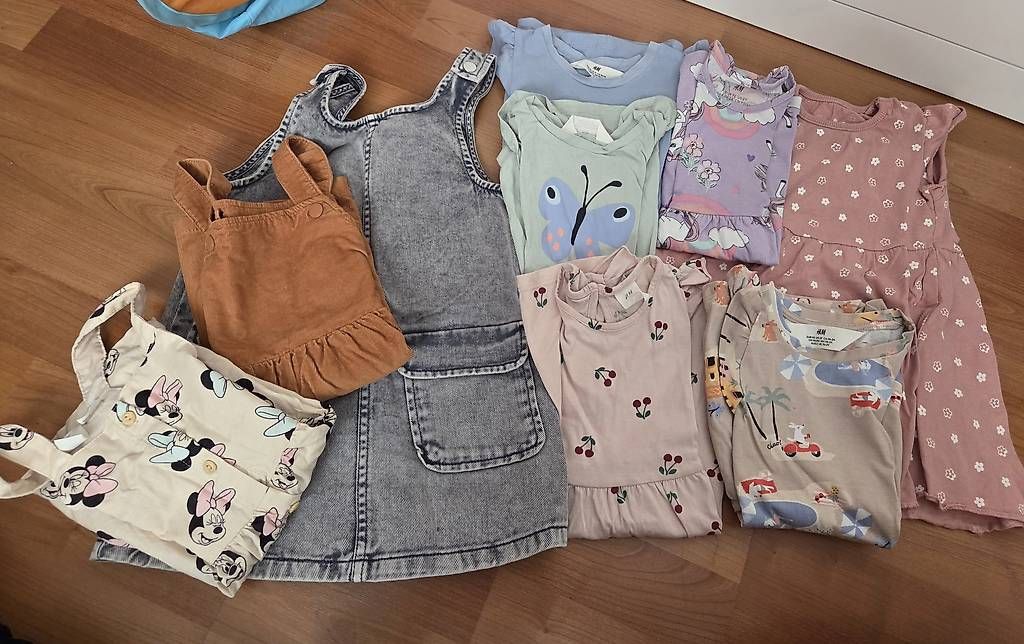 Kleiderpakete & -sets: Sommer kleidung Mädchen, 86 und 86/92 – Gebraucht aus Muhen von jasmiin91