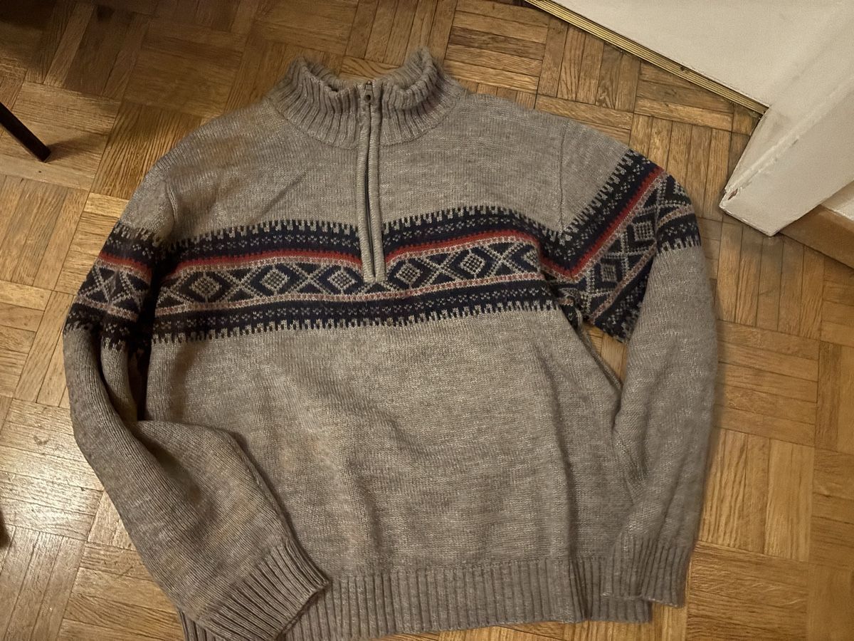 Maglioni & Felpe: Cosy Winter Jumper with Zip, Size M, Good Condition – Usato da Zürich venduto da the_hwh7 2