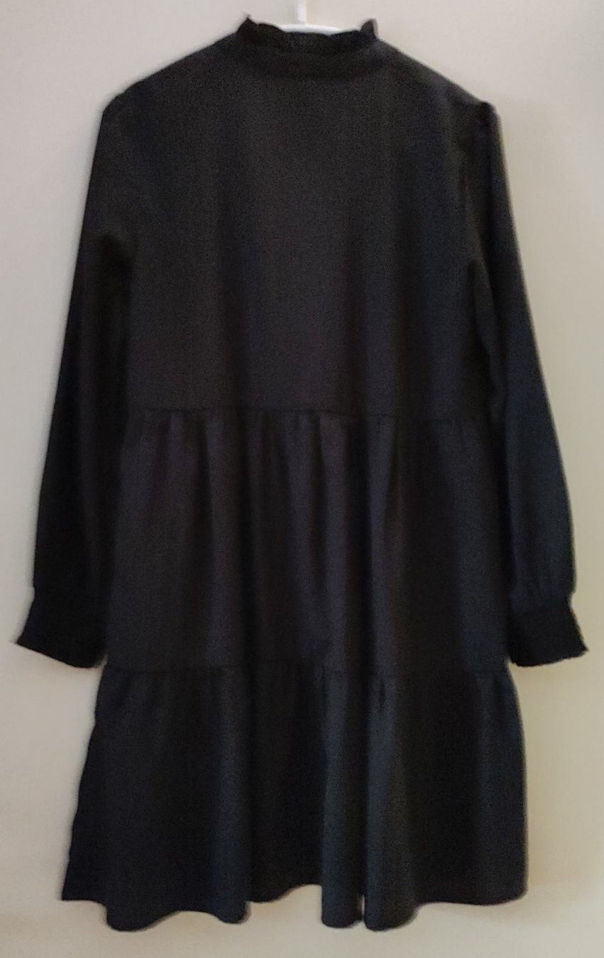 Vestiti: Robe noire fluide à volants, Peices, taille S, comme neuve – Usato da Marin-Epagnier venduto da Ebt99 2