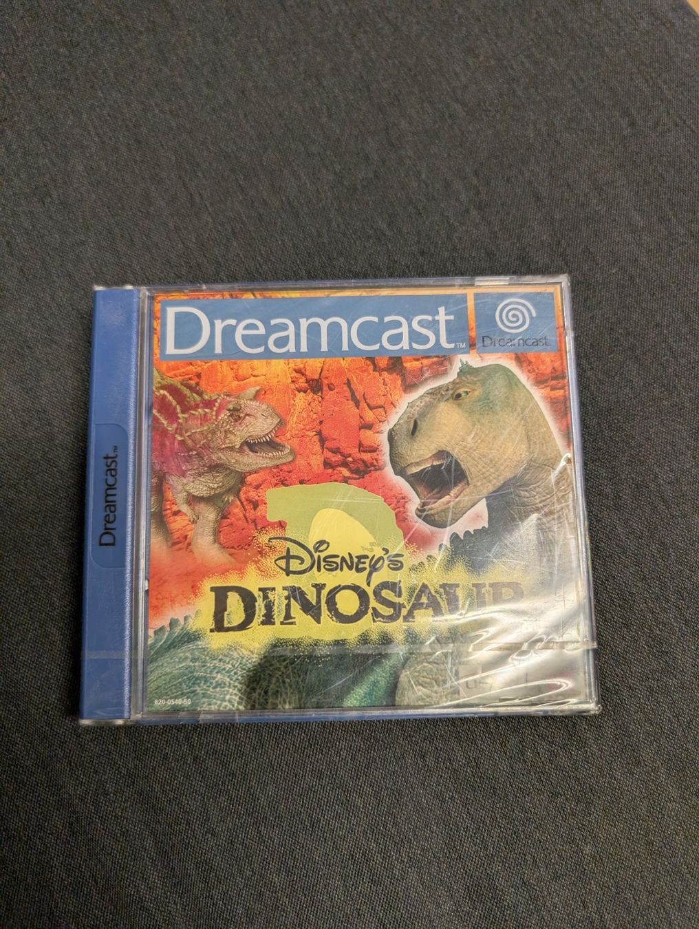Spiele: Disney dinosaur Sega Dreamcast – Neu und originalverpackt aus Giubiasco von Ticinerd