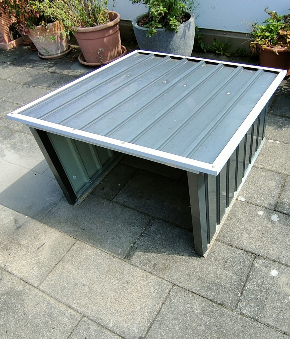 Box contenitori: Gartenbox oder Mäherunterstand – Usato da Hausen am Albis venduto da shoesli