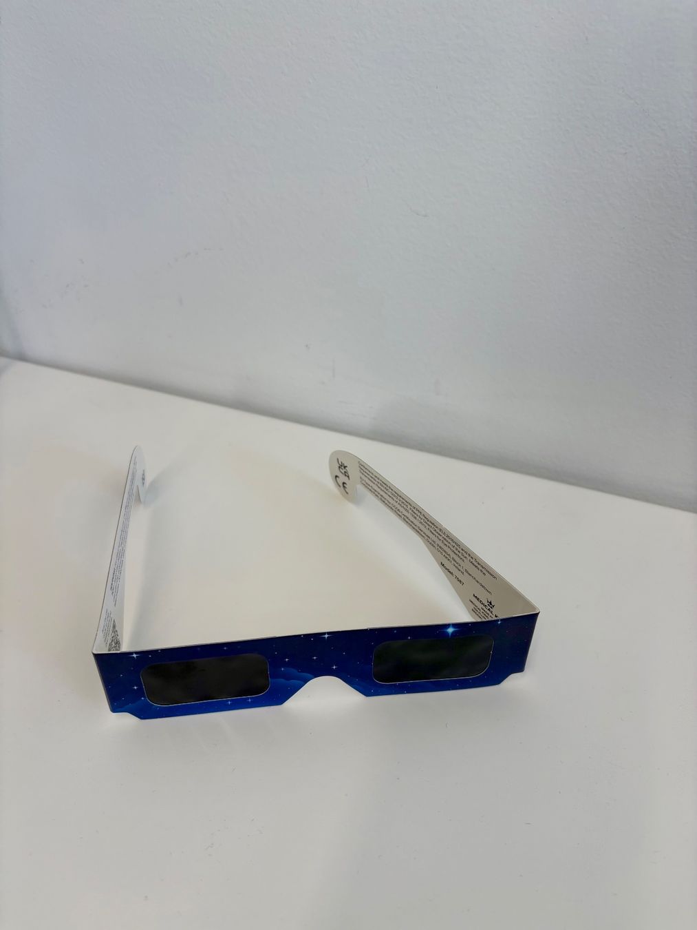 Lunettes & Verres: Sonnenfinsternis-Brille | Solar Eclipse Viewer | ISO – Neuf (Voir description) à Zürich par stef77290