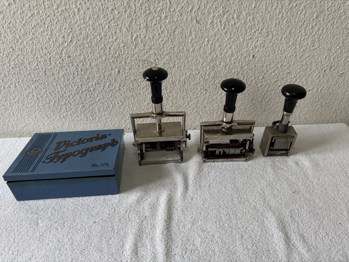 Stempel: Stempel und Zubehör – Gebraucht aus Lenzburg von Meister_k