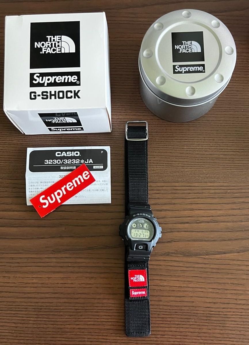 Casio Orologi: Supreme The North Face G-SHOCK Watch – Nuovo (secondo la descrizione) da Rotkreuz venduto da duartesantos 1