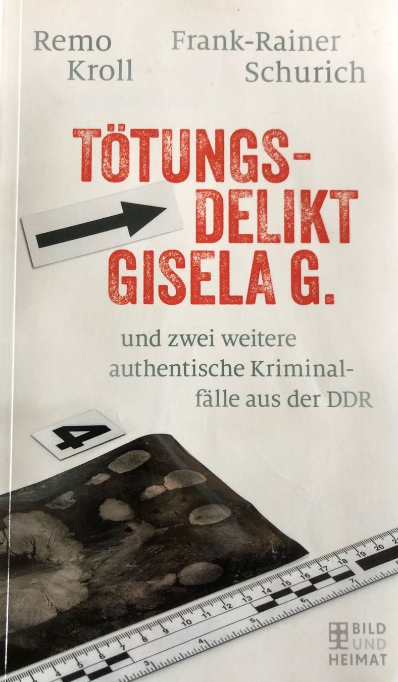 Libri: Authentische Kriminalfälle aus der DDR – Usato da Hochfelden venduto da powerplay61