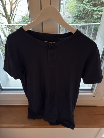 Blaues Knöpfe Shirt, Grösse M