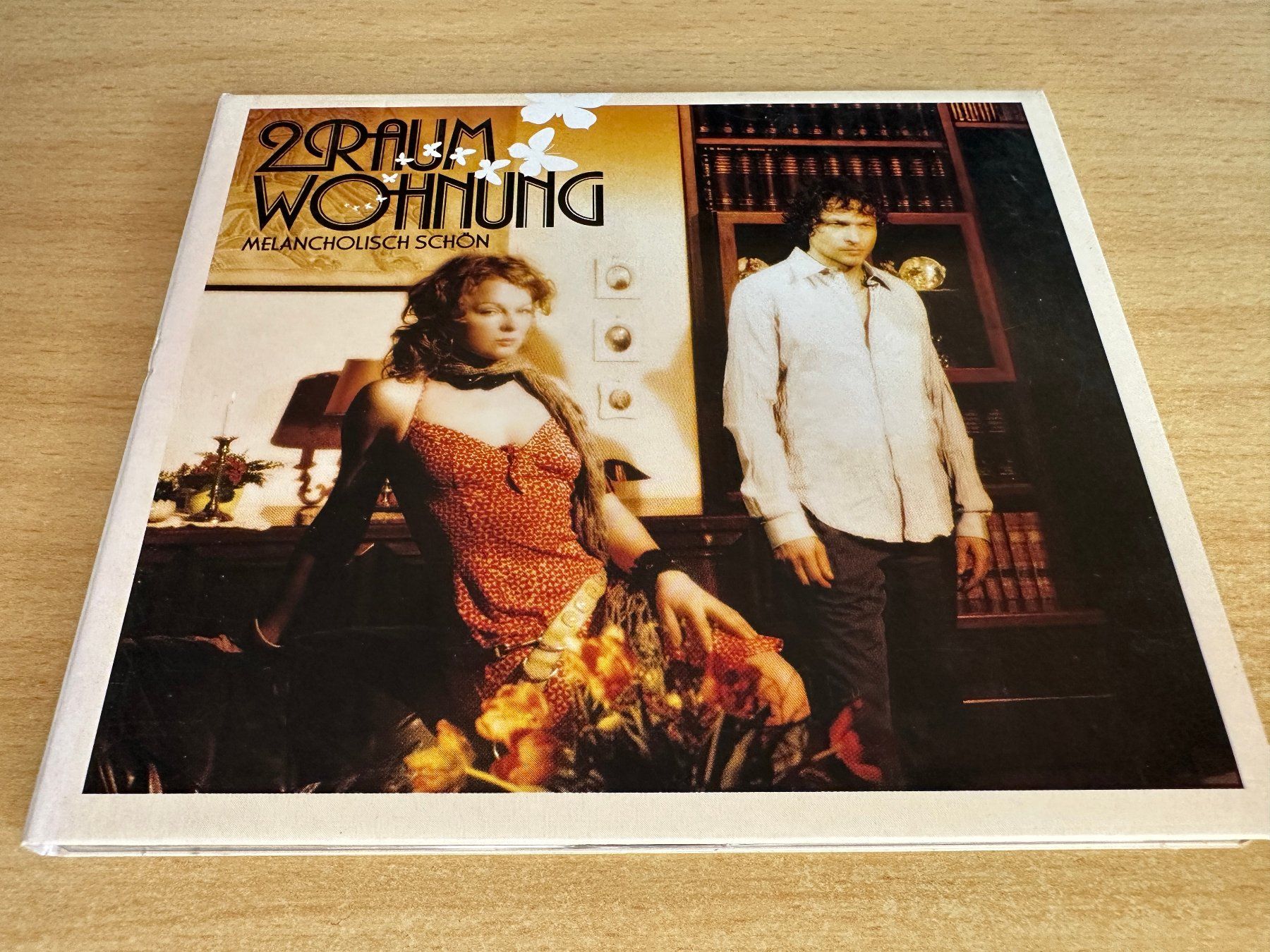 CDs: 2raumwohnung – Melancholisch Schön – Gebraucht aus Rikon im Tösstal von Alpenmutz