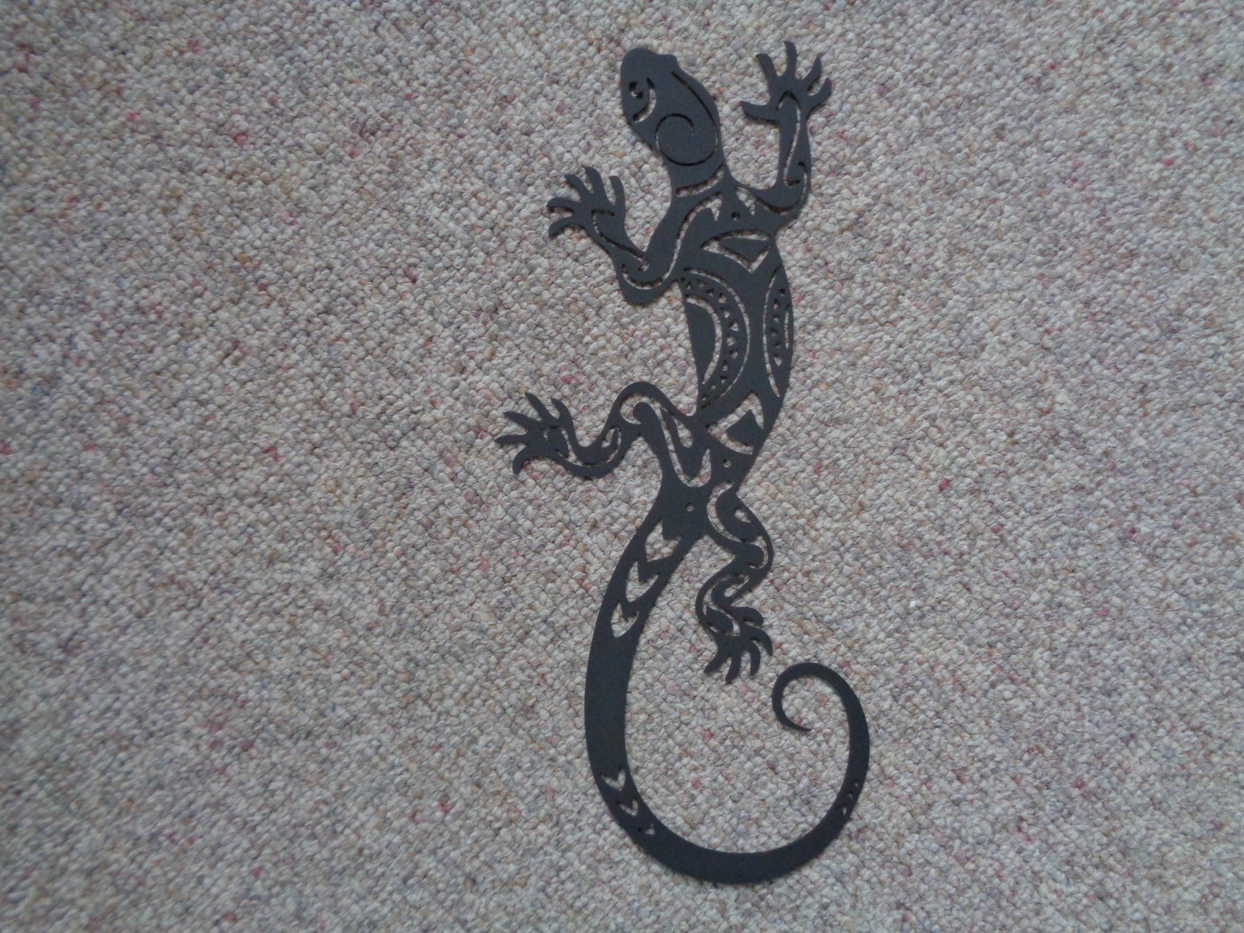 Figuren: Gecko schwarz Acryl (29.5 cm) – Neu und originalverpackt aus Langenbruck von Gumsi 4