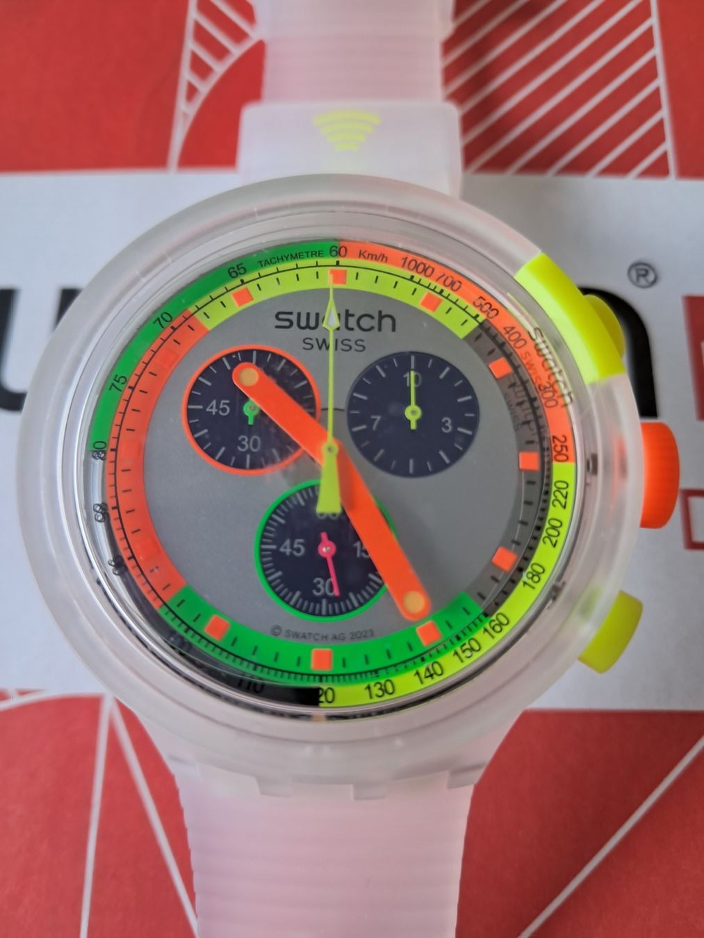 Swatch Orologi: Swatch Neon Jelly Pay! – Nuovo e nell'imballaggio originale da Niederhasli venduto da zvb_fgn2 1