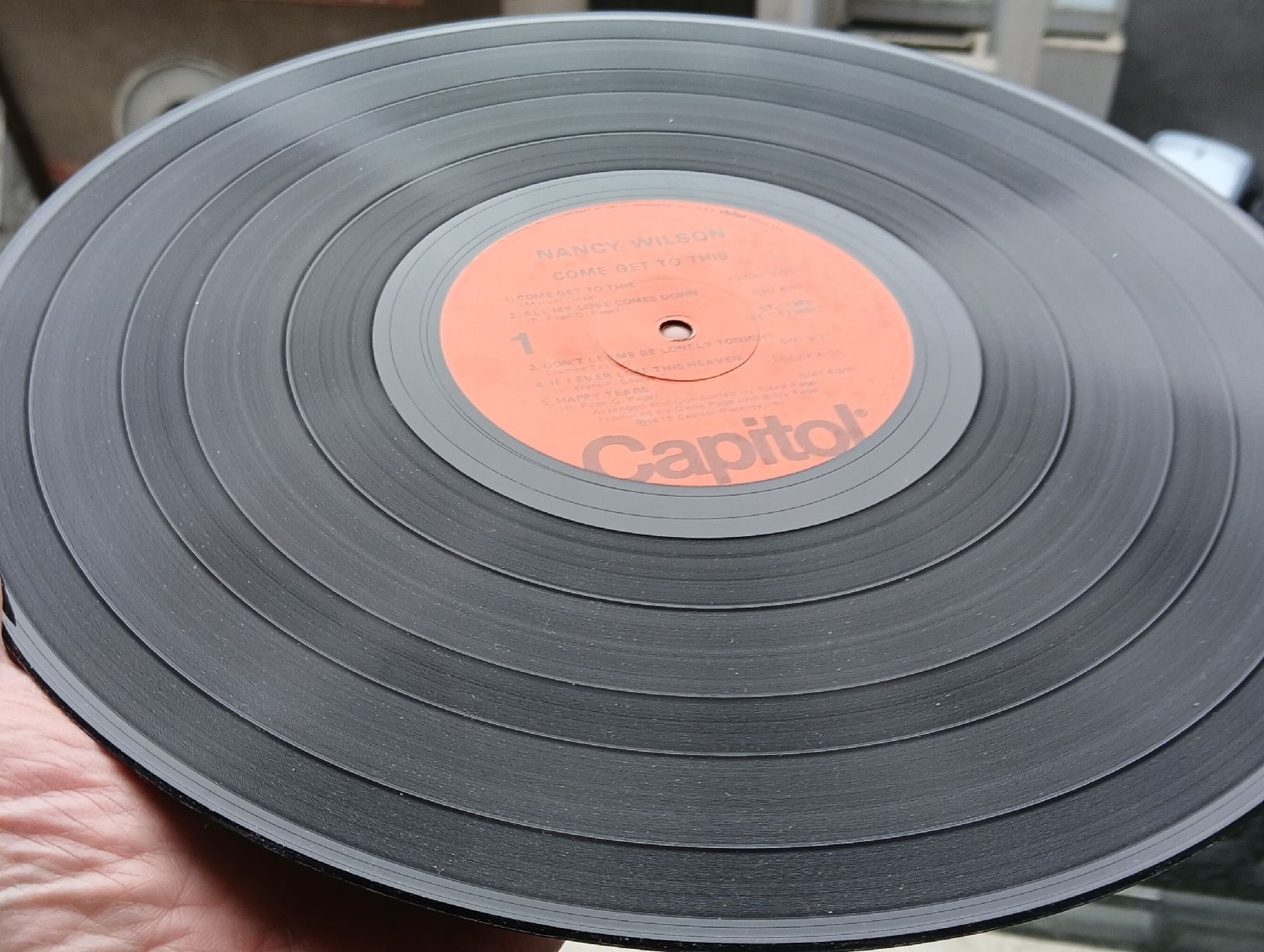 Dischi in vinile: LP Nancy Wilson - come get to this  – Usato da Lausanne venduto da Soulbrother 6