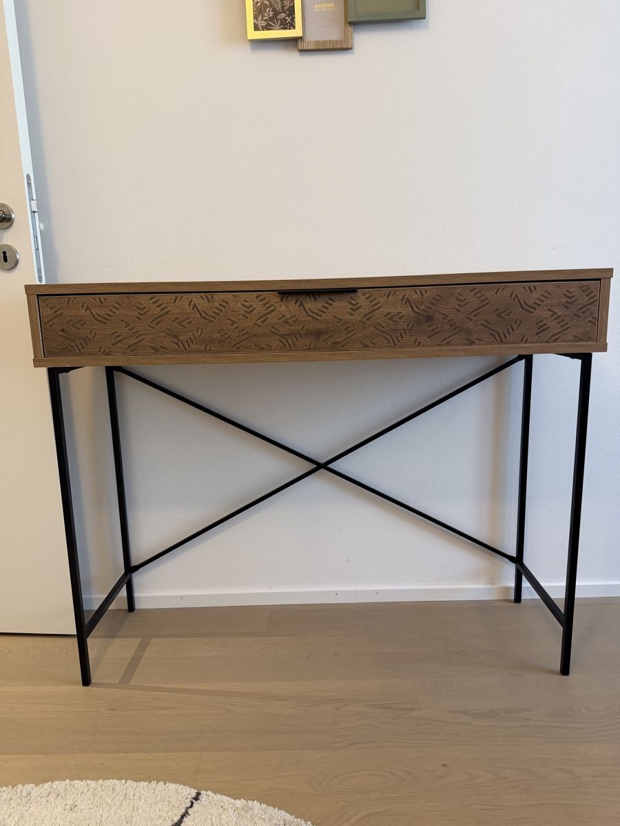 Coiffeuses: Console Table  – D'occasion à Zürich par eli_56z9 2