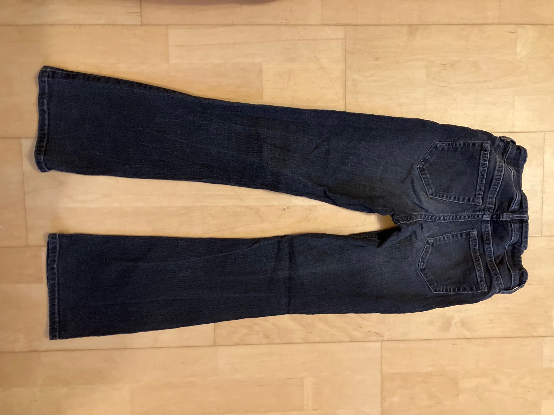 H&M Pantaloni: Jeans schwarz – Usato da Esslingen venduto da 2ze 1