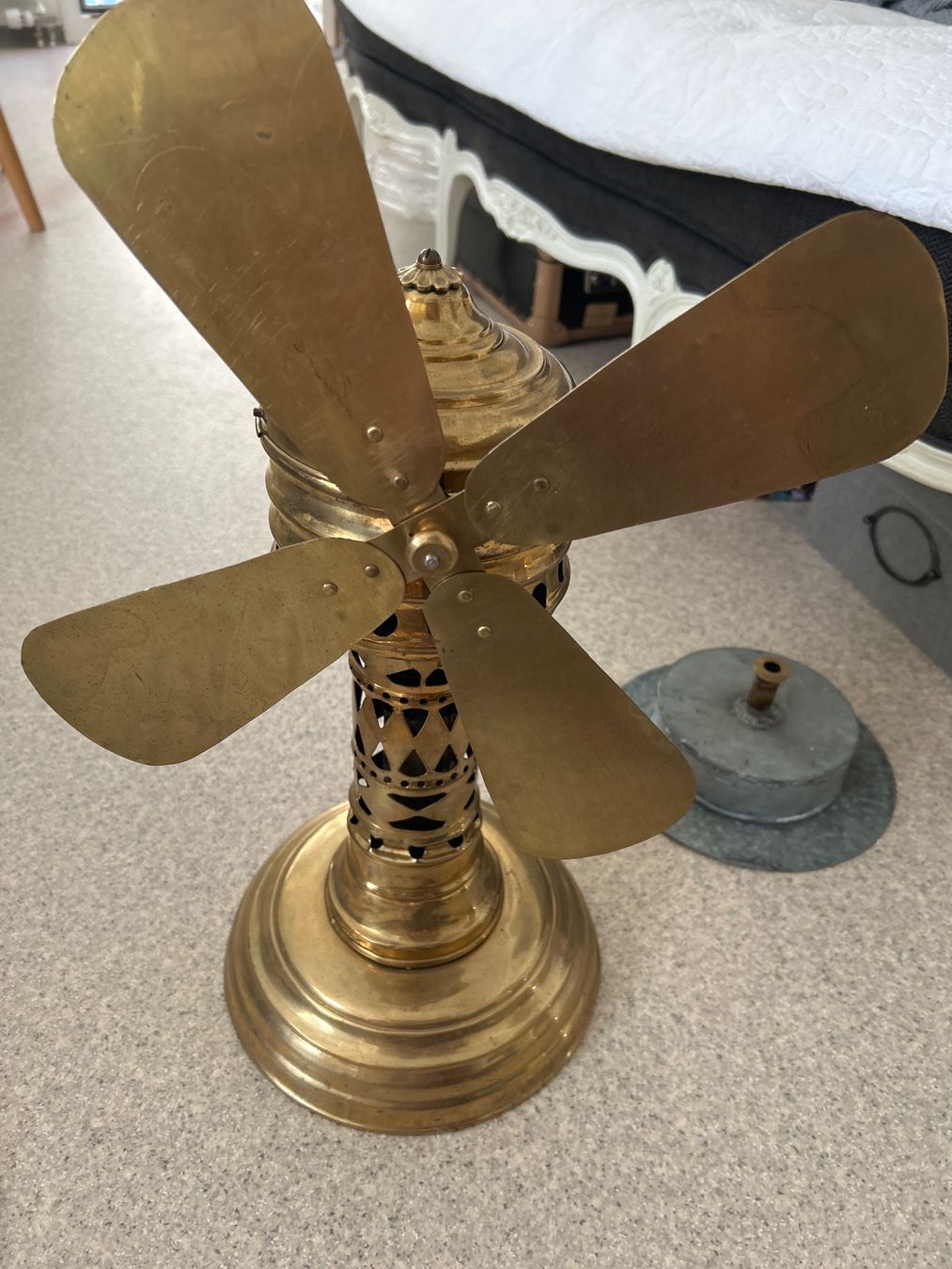 Ventilatori: Messing Ventilator,  Stirlingmotor (Heissluft) – Usato da Unterkulm venduto da AntiqueChic.