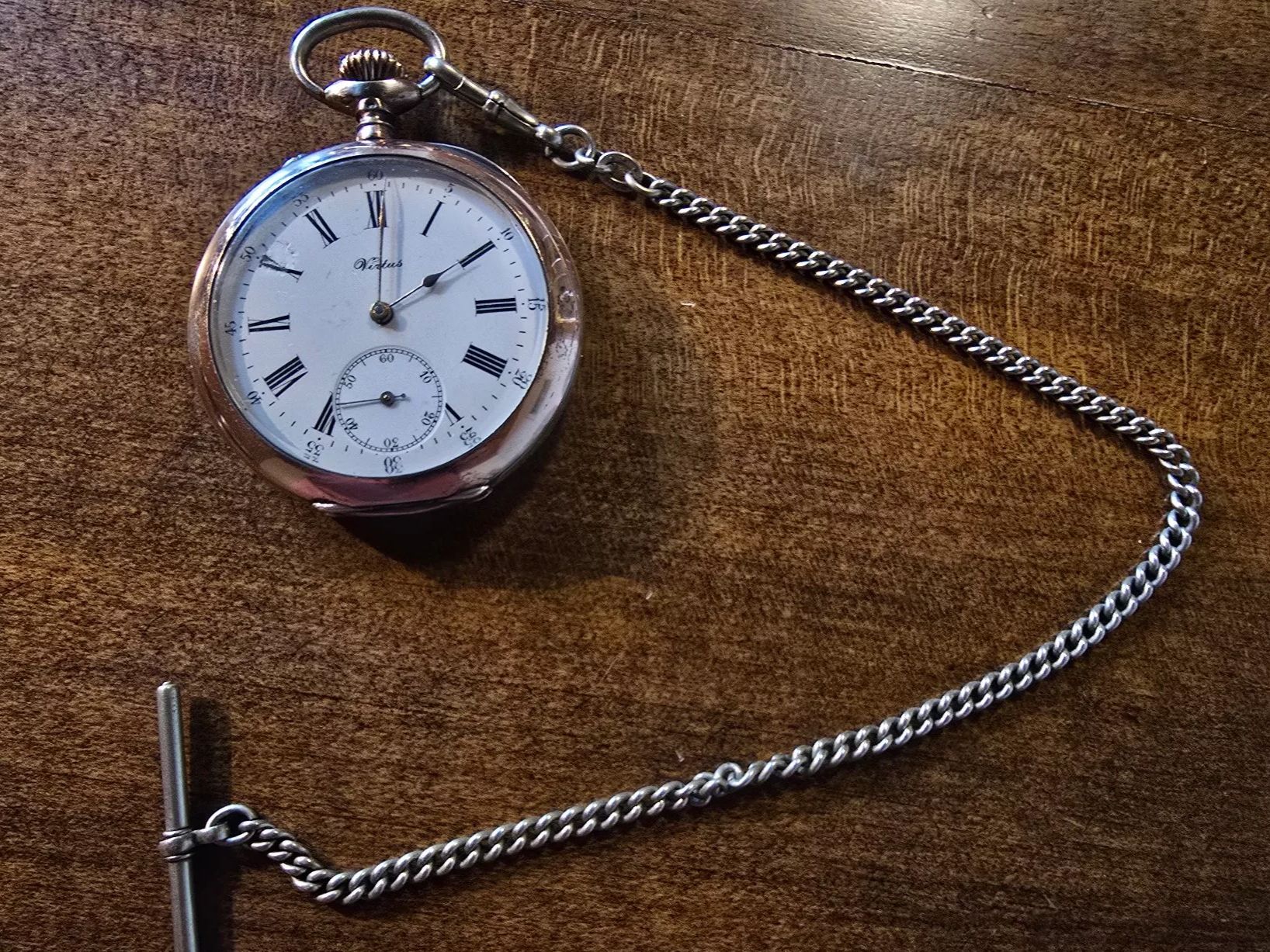 Orologi: Virtus Taschenuhr, alt, läuft – Usato da Boll venduto da Otele