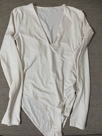 Body langarm cremefarben NEU