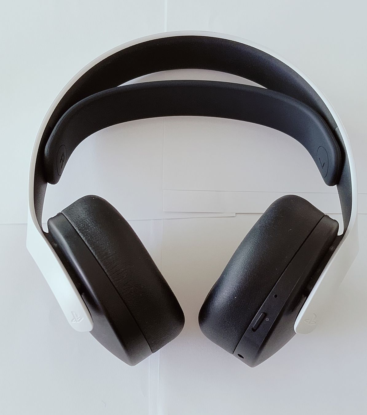 Sony Cuffie: Neuwertiger Sony Playstation 5 Pulse 3D Wireless Kopfhörer – Nuovo (secondo la descrizione) da Biel/Bienne venduto da Vintage-timearts 1