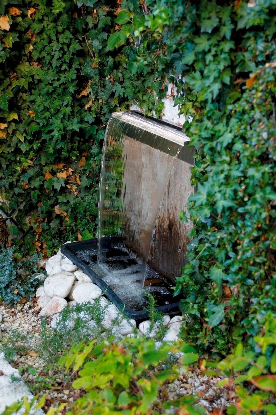 Etangs & Fontaines déco.: Ubbink Niagara 60 LED Wall Wasserfall – Neuf avec emballage d'origine à Bottighofen par zaap 2