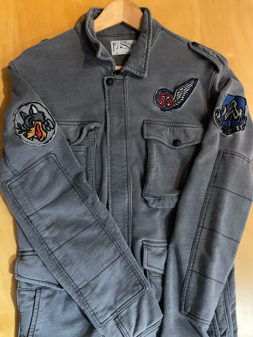 Levi's Giacche: LEVI'S PATCHES TYPE ARMYJACKET SWEAT SZ: M – Usato da Cortaillod venduto da Stay_Alive_vintage 4