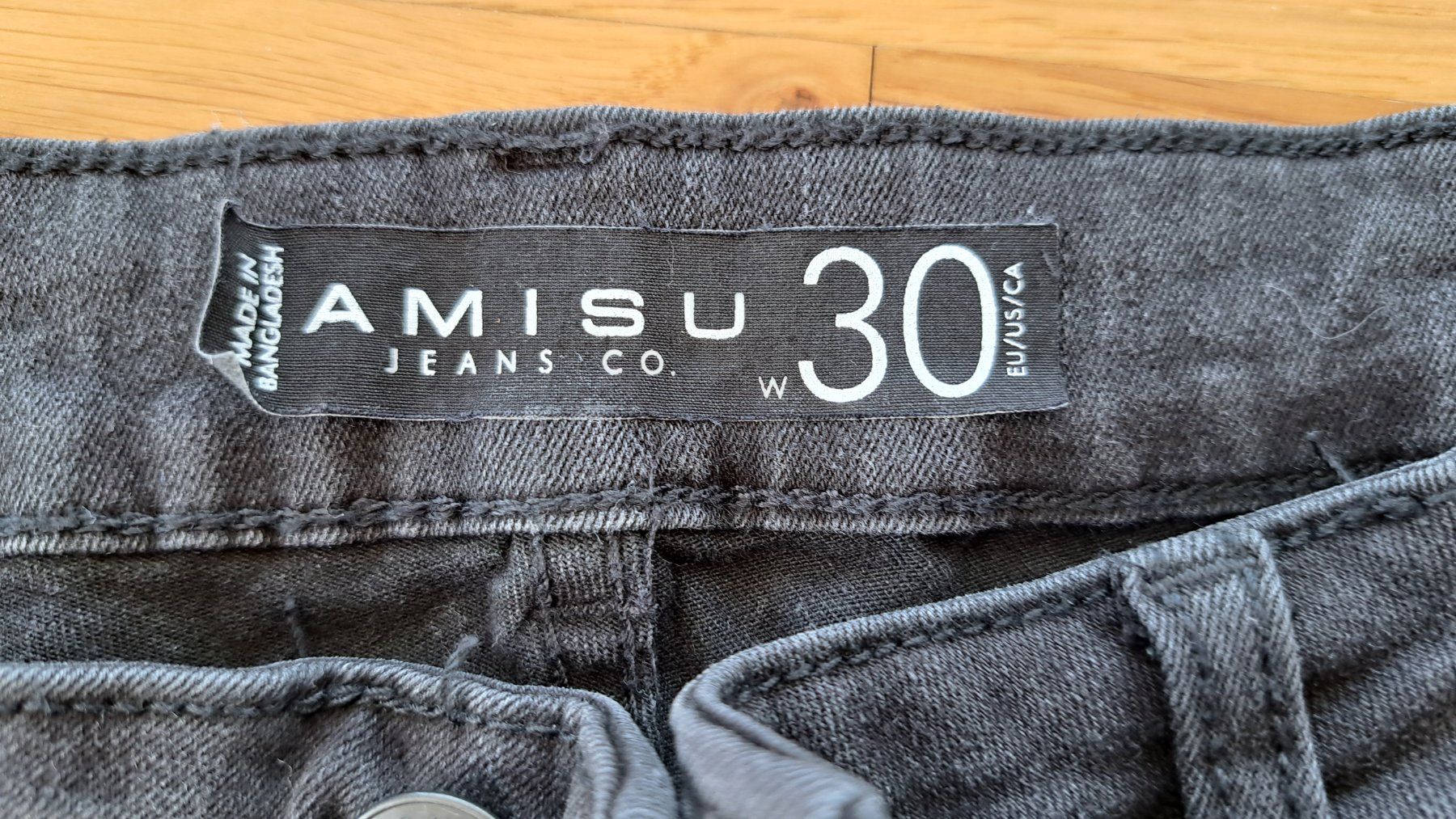 Jeans: Schwarze Jeans von Amisu / Gr. 30 – Neu (gemäss Beschreibung) aus Luzern von Salemanlu 2