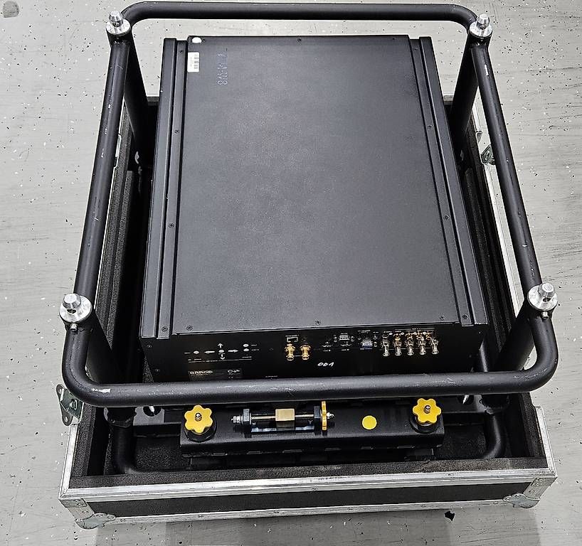 Proiettori: Barco RLM W-8 3 Chip DLP Projektor – Usato da Rüti ZH venduto da Philippek 2
