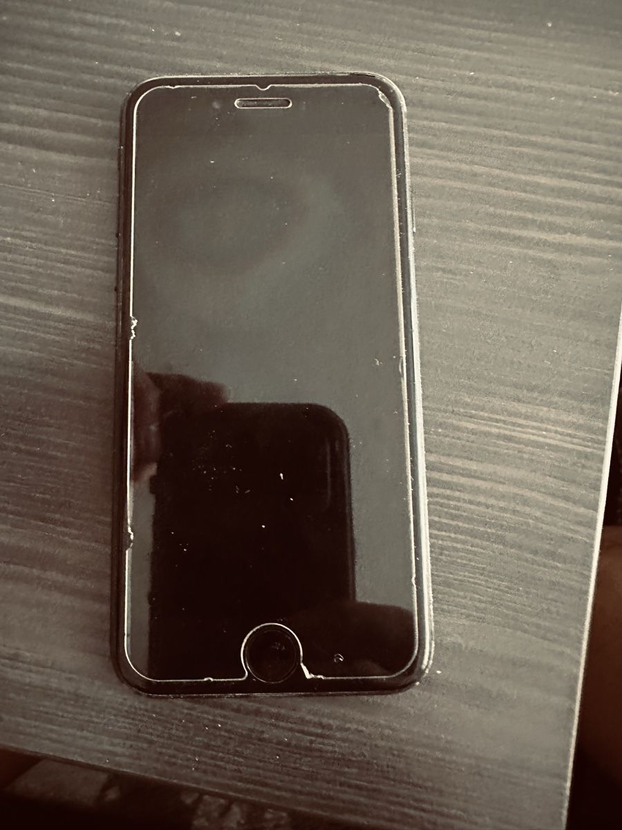 Apple Telefoni cellulari / Smartphones: iPhone 7  gebraucht – Usato da Dietikon venduto da Akil03 1
