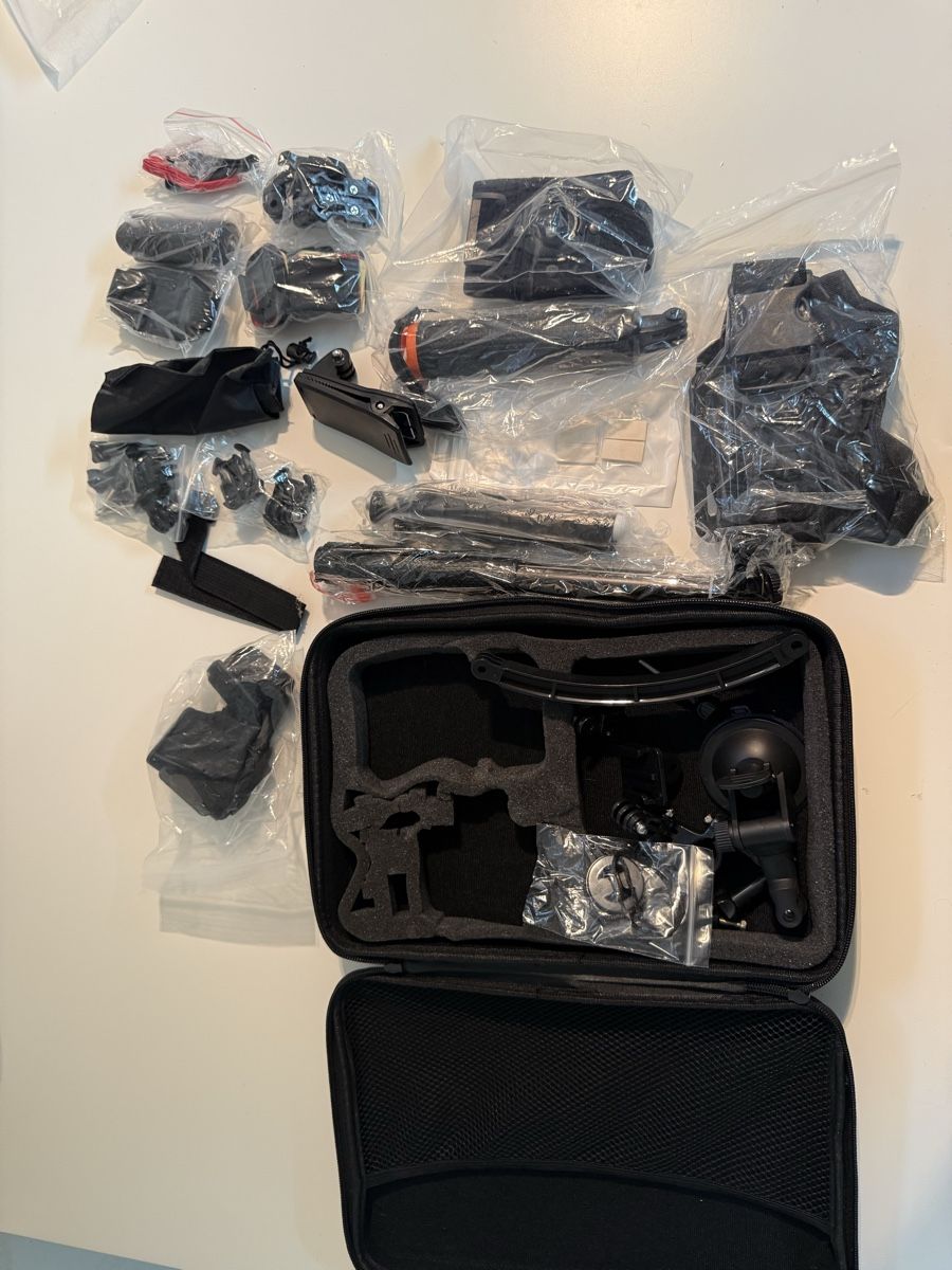 Action Cam: Grosses Go-Pro Set – Nuovo (secondo la descrizione) da Bürglen TG venduto da Serathie