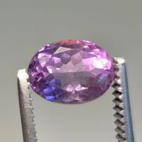 schöner Amethyst Edelstein, 2.3 Karat, Brasilien