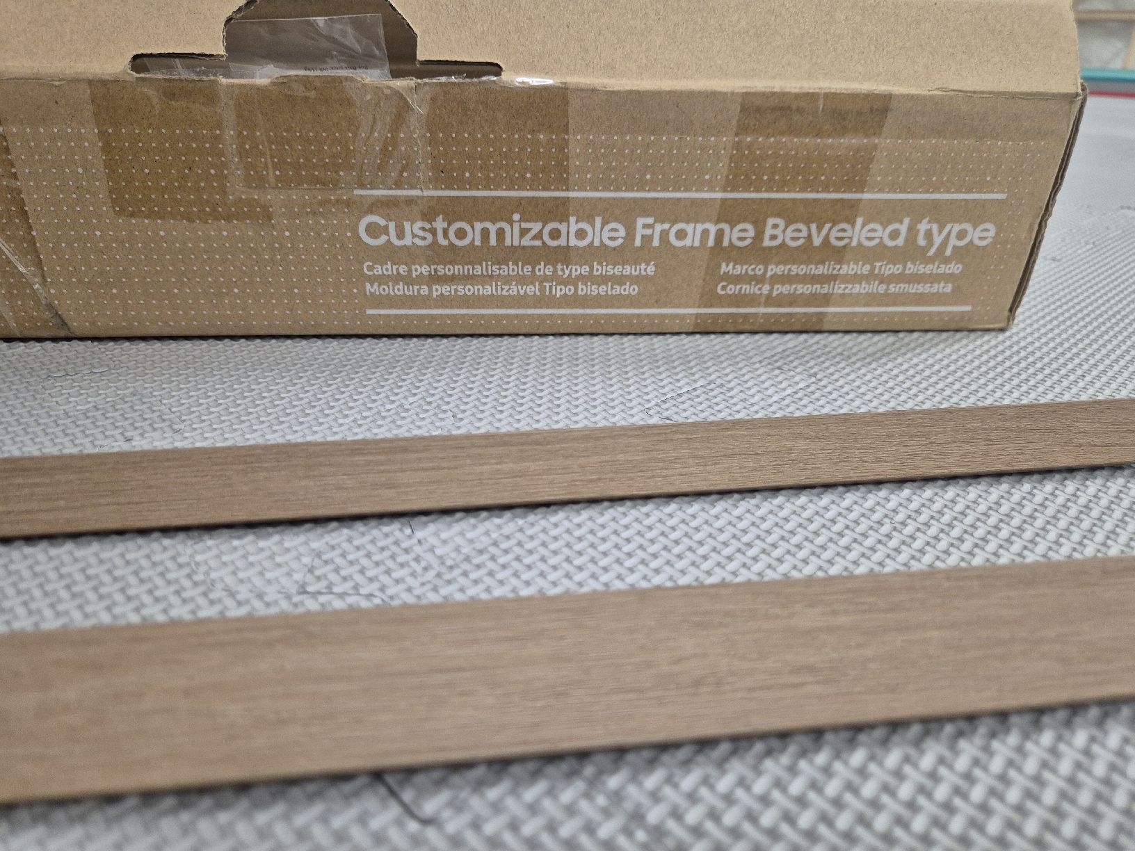 Samsung Televisori: Cadre Samsung The Frame 43" – Usato da Vouvry venduto da Gibus 2