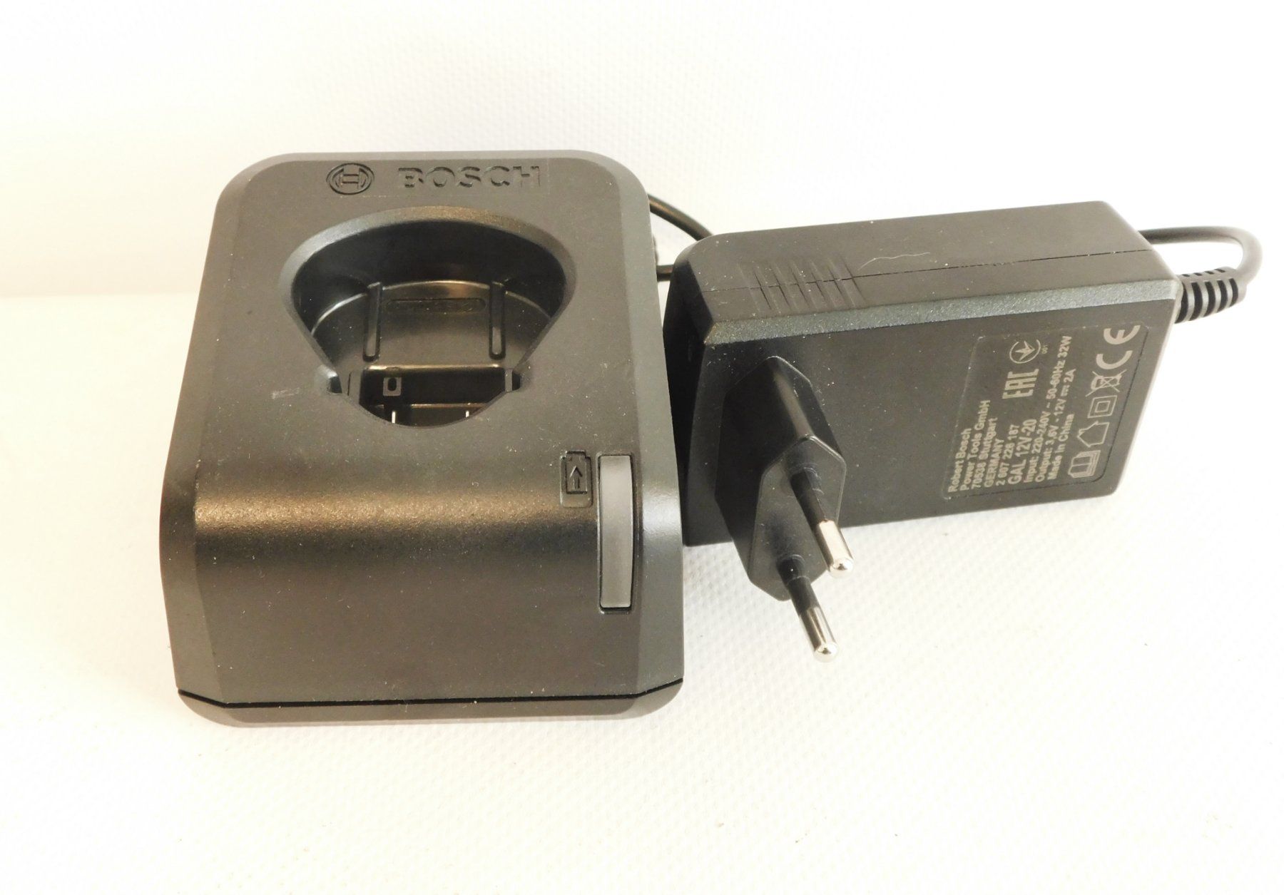 Bosch Caricabatterie: Ladegerät GAL 12V-20 – Usato da Emmenbrücke venduto da Ulisse-22