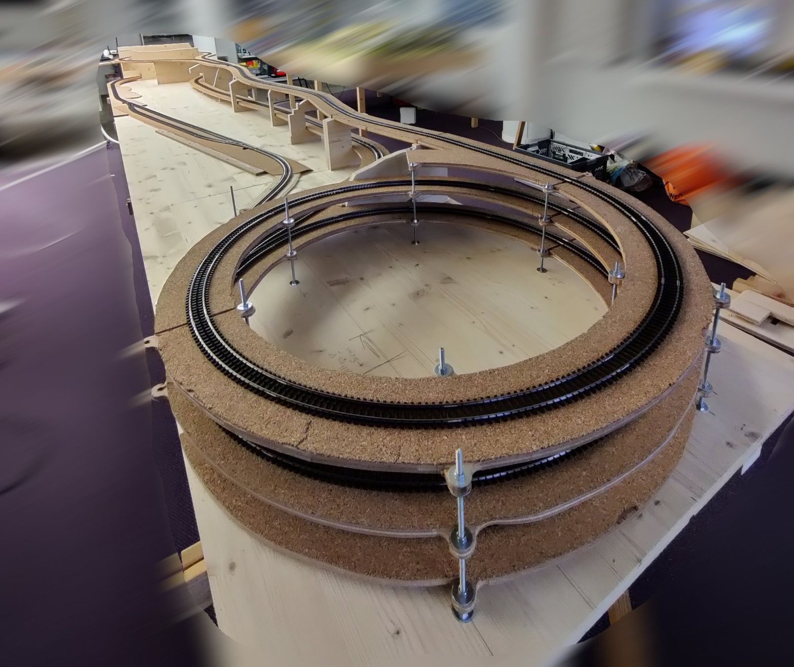 Märklin Modellini di ferrovie: Wunderschöne Winteranlage im Märklin System – Usato da Wangs venduto da mobacom 6