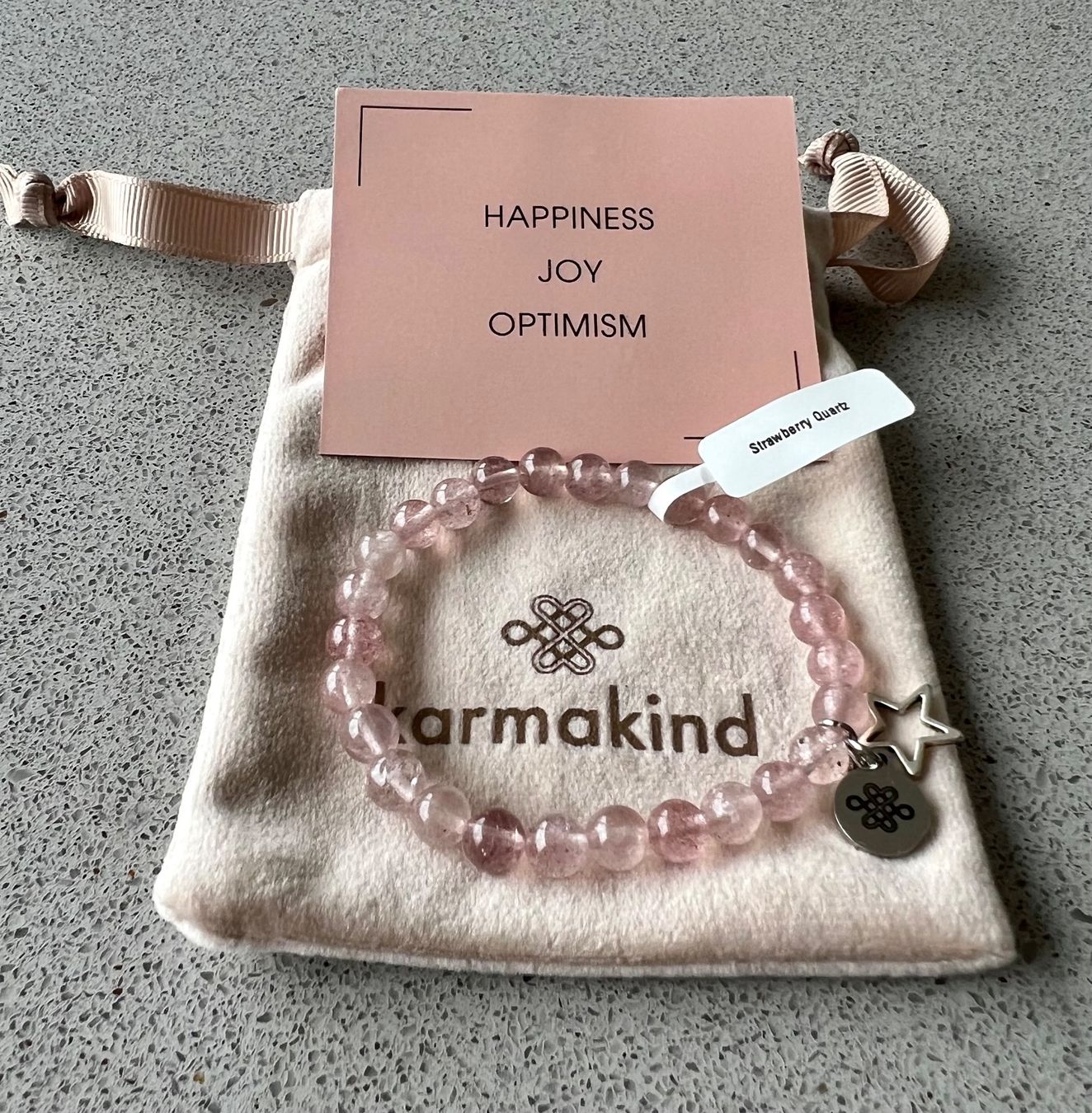 Armbänder & -reifen: NEU: Karmakind Erdbeerquarz Armband – Neu und originalverpackt aus Lachen von mar_ox 1