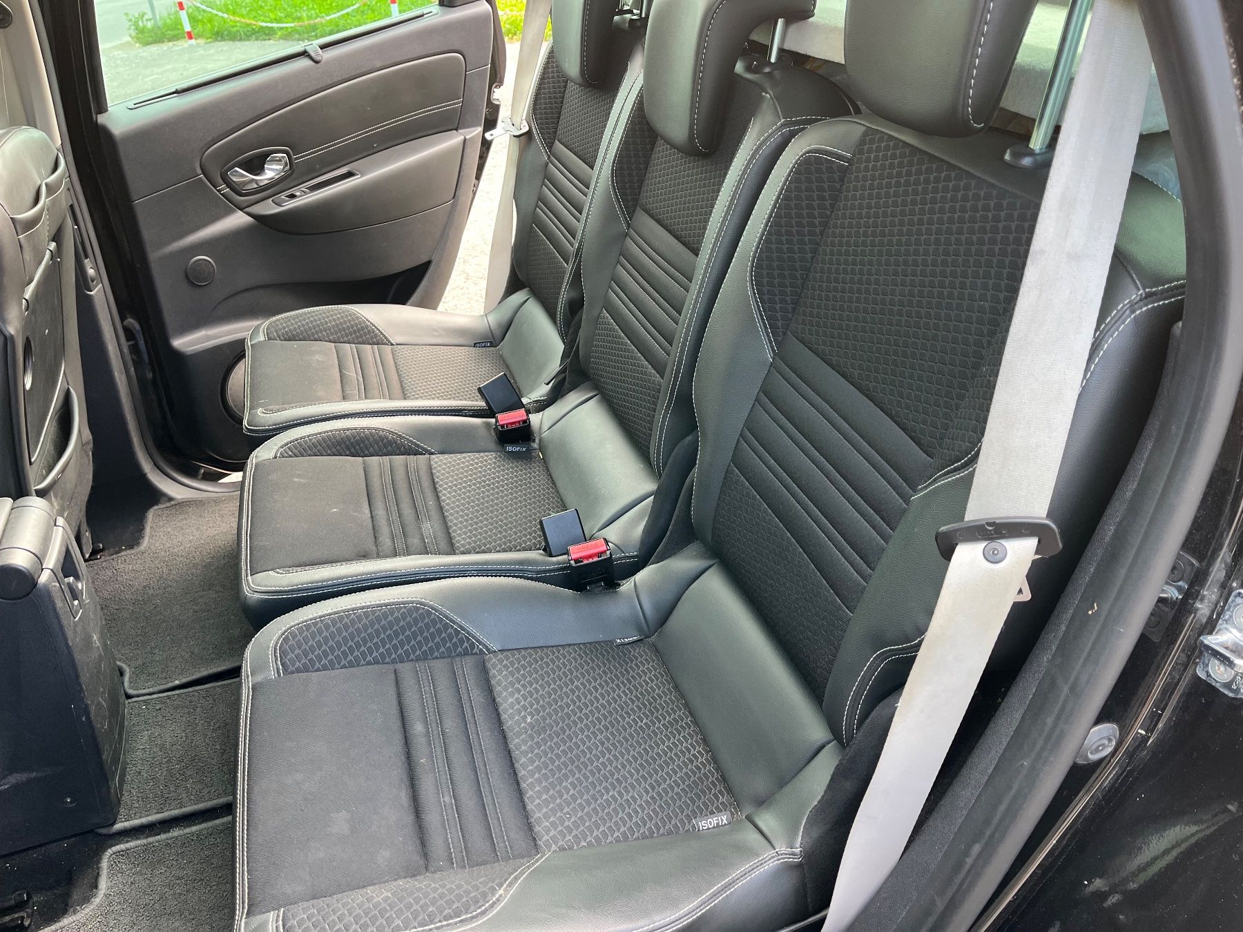 Renault Autos: Renault Scenic – Gebraucht aus Kerns von seb_ssc5 7