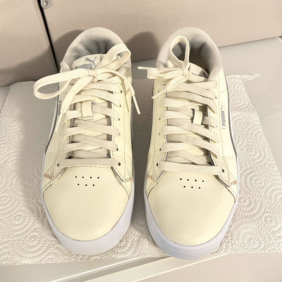 Puma Scarpe da donna: wie NEU: Puma Jada Sneaker beige Gr.39 – Nuovo (secondo la descrizione) da Bellach venduto da Dreamer2501 3
