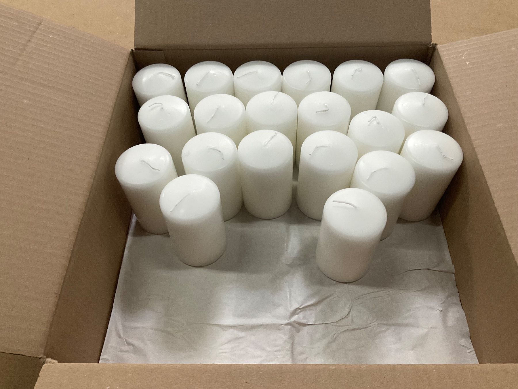 Candele: 885 Posten Übertauchkerzen aus Liquidation – Nuovo (secondo la descrizione) da Derendingen venduto da Meisterstuecke
