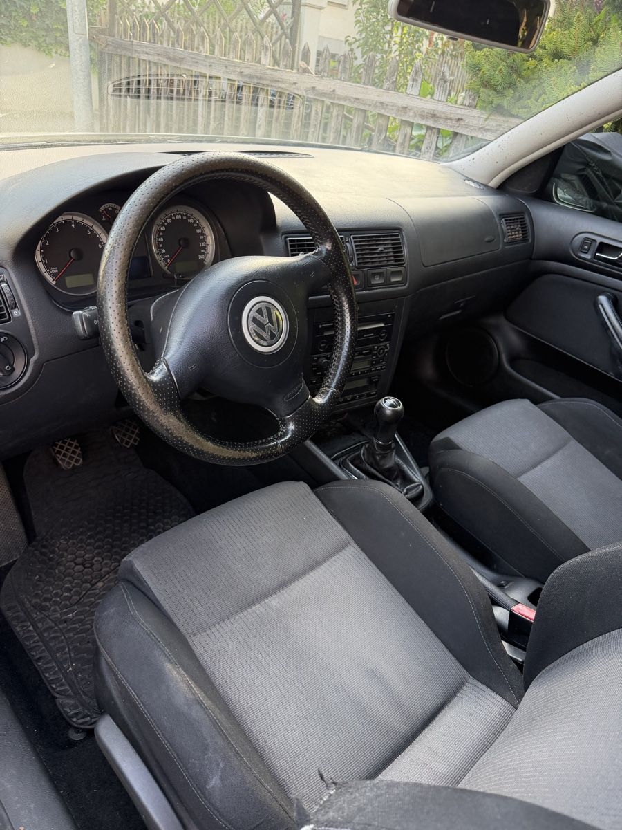 VW Autos: VW Golf 2003 – Defekt aus Hölstein von sch_j9kr 2