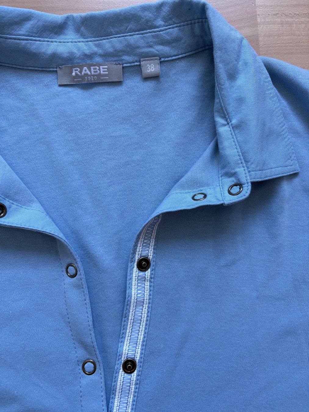 Rabe Polo-Shirts: schönes RABE Poloshirt. NP: 89.- – Neu (gemäss Beschreibung) aus Oetwil an der limmat von Sual