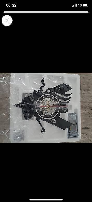 Stand- & Wanduhren: Neue Wanduhr Vikings – Gebraucht aus Kaisten von Gartenbauer01