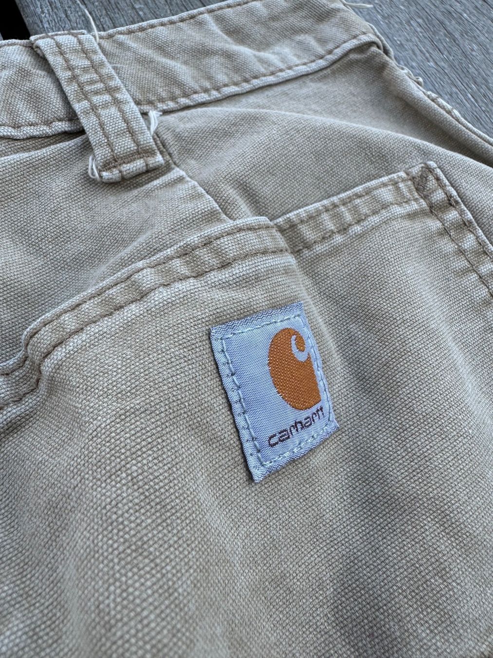 Carhartt Pantaloni: Carhartt pants – Usato da La Chaux-de-Fonds venduto da slishwardrobe 2