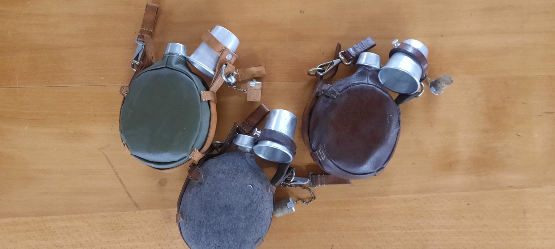 Schweizer Armee Altro in Stoviglie & Bicchieri: Labeflaschen – Usato da Lauerz venduto da manasi 1