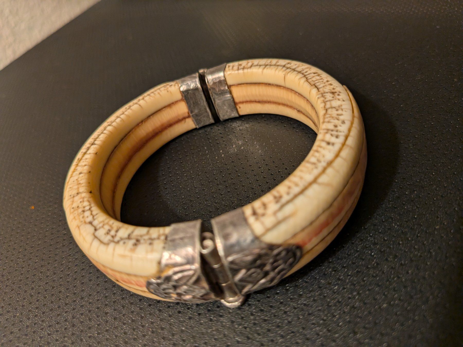 Bracciali & Braccialetti: Afrikanische Armspange – Usato da Emmen venduto da magelan 2