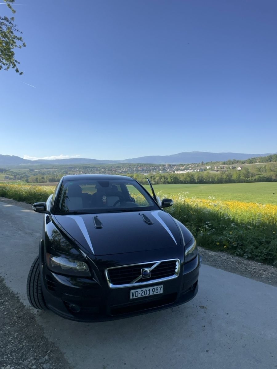 Volvo Autos: Volvo C30 2.0D Coupé - 2008 - URGENT – D'occasion à Eclépens par Selimalper 9