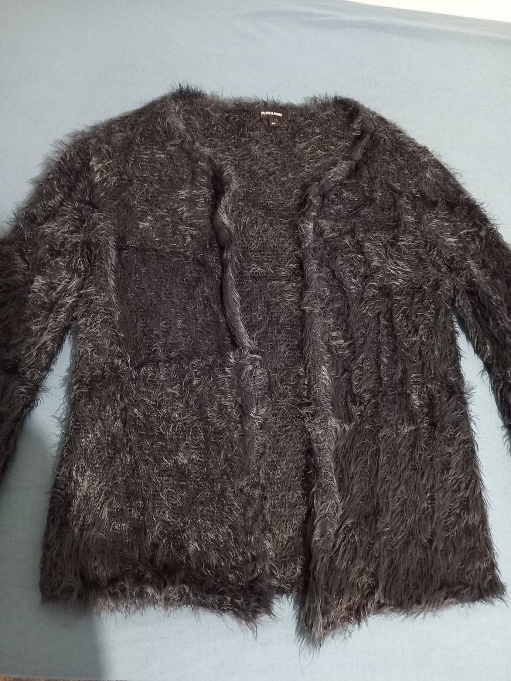 More & More Maglioni & Felpe: Wunderschöner Pullover in blau von More&More – Nuovo (secondo la descrizione) da Sennhof (Winterthur) venduto da HG2019