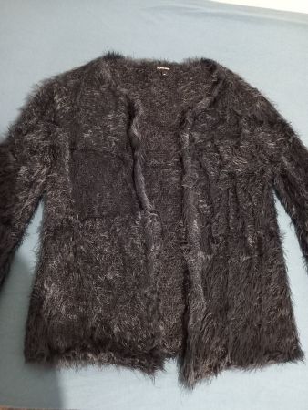 Wunderschöner Pullover in blau von More&More