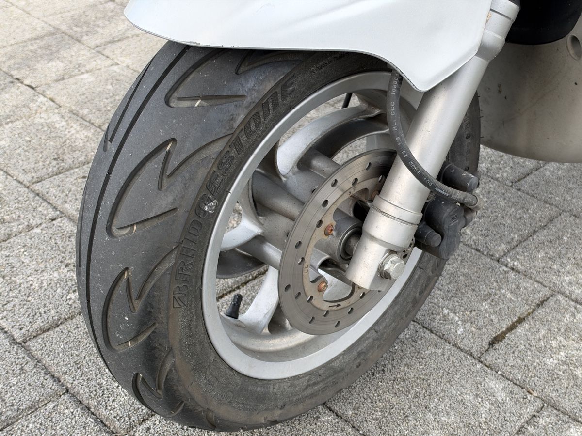 Piaggio Scooters: Piaggio Fly 125 – Gebraucht aus Meggen von leupimoto 5