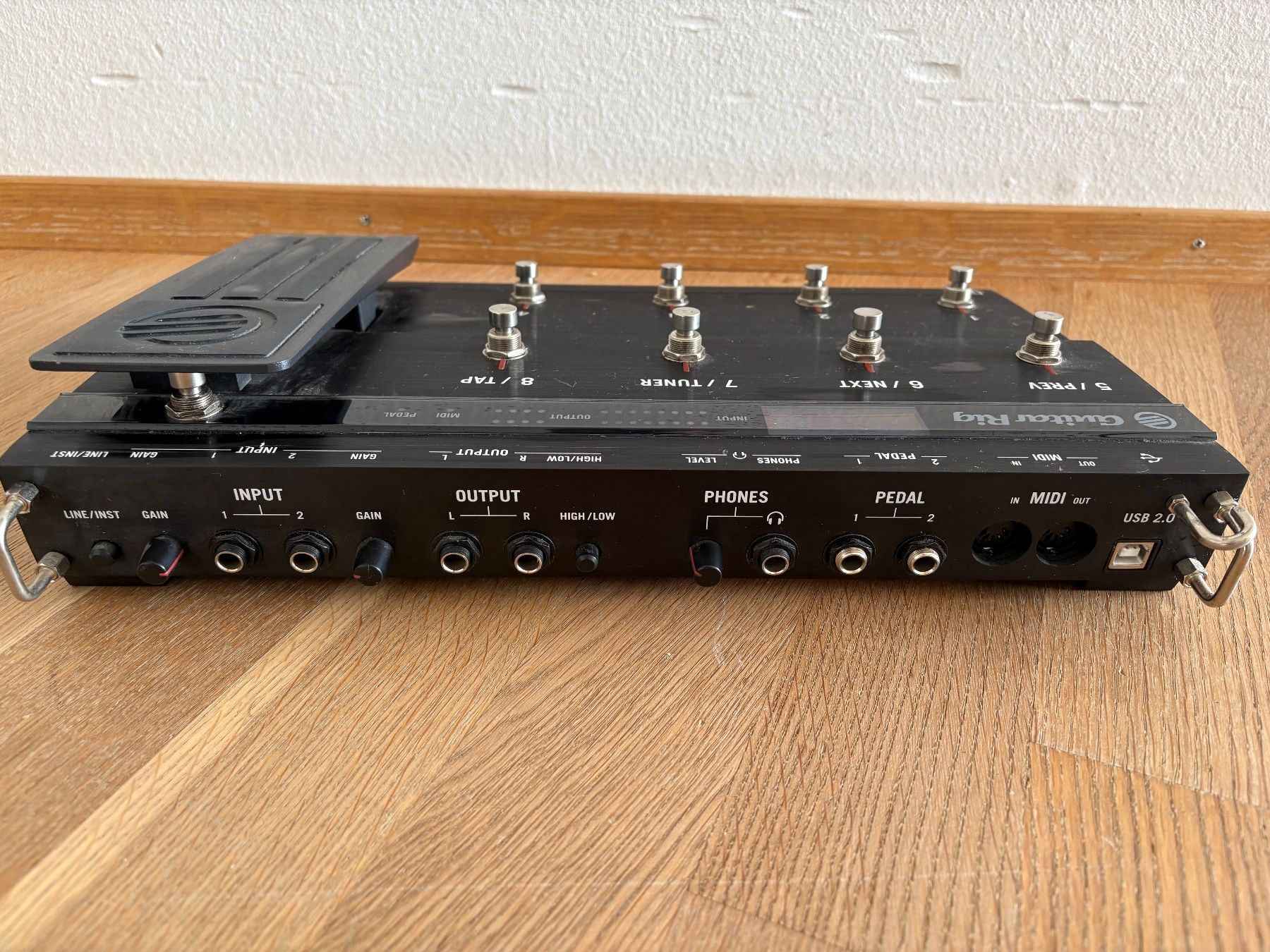 Native Instruments Musikinstrumente: Native Instruments Guitar Rig Kontrol 3 – Gebraucht aus Zürich von freiand