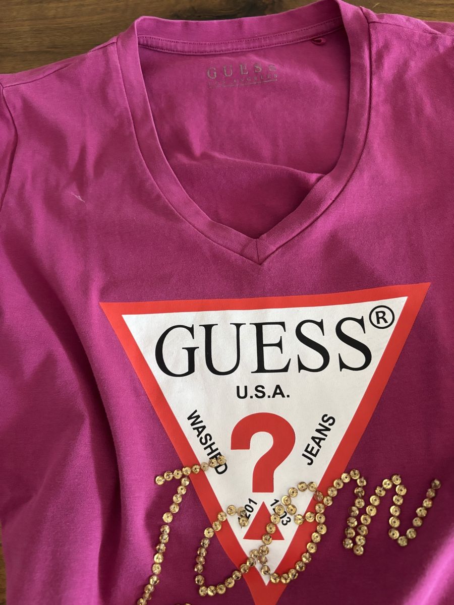 Guess T-shirt: T-Shirt Guess Gr. S Baumwolle – Usato da Winterthur venduto da san_wd8j 4