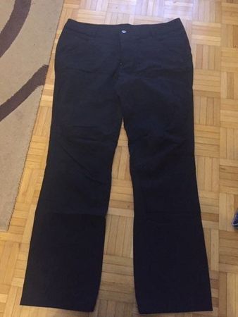 Neuwertige elegante Damen Hose Grösse 46